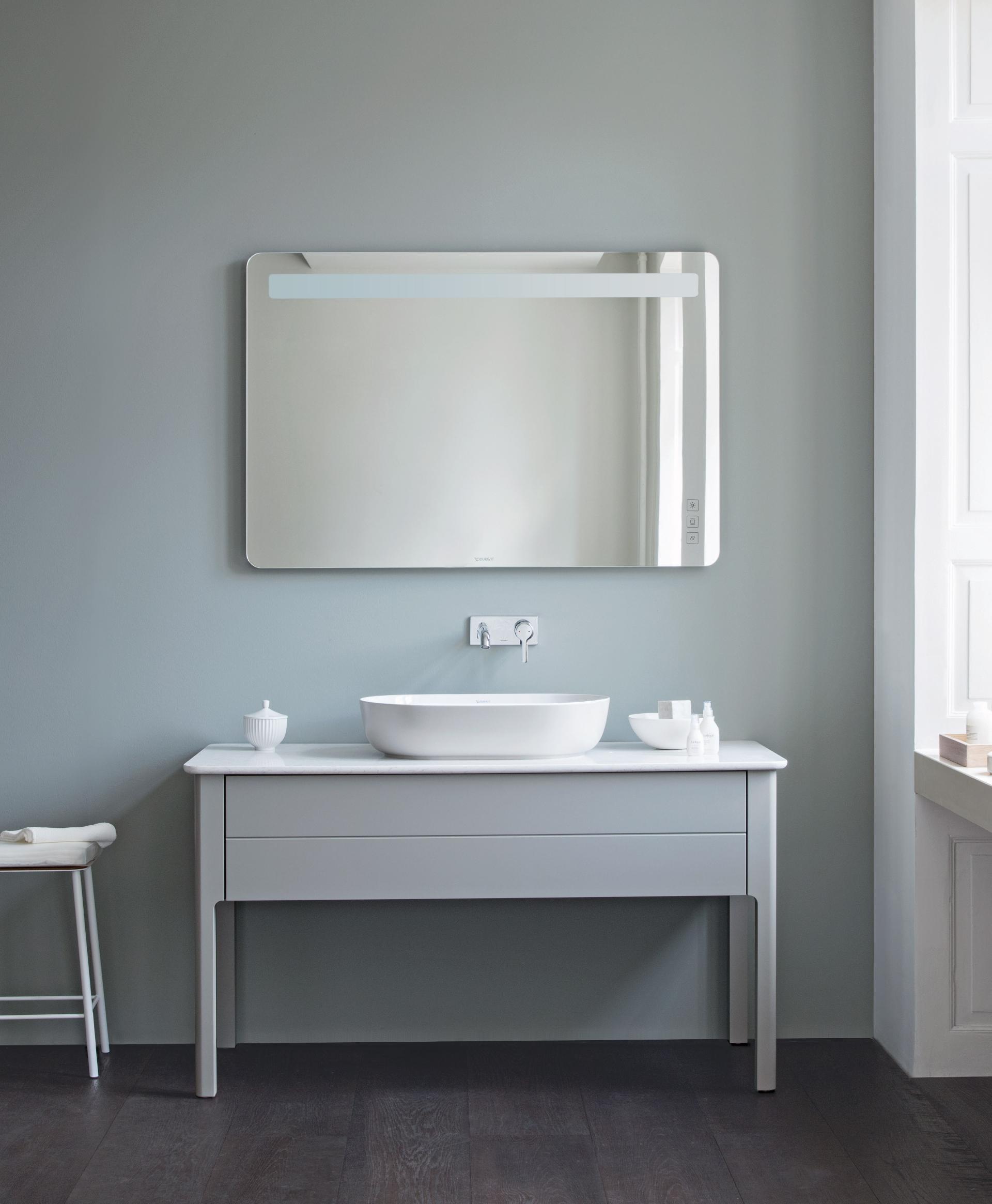 Grey Luv console with XXL mirror
