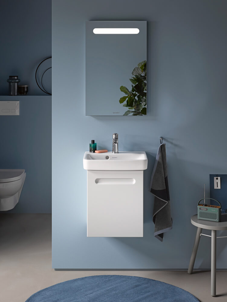 Small Duravit No.1 washbasin with vanity unit and mirror
