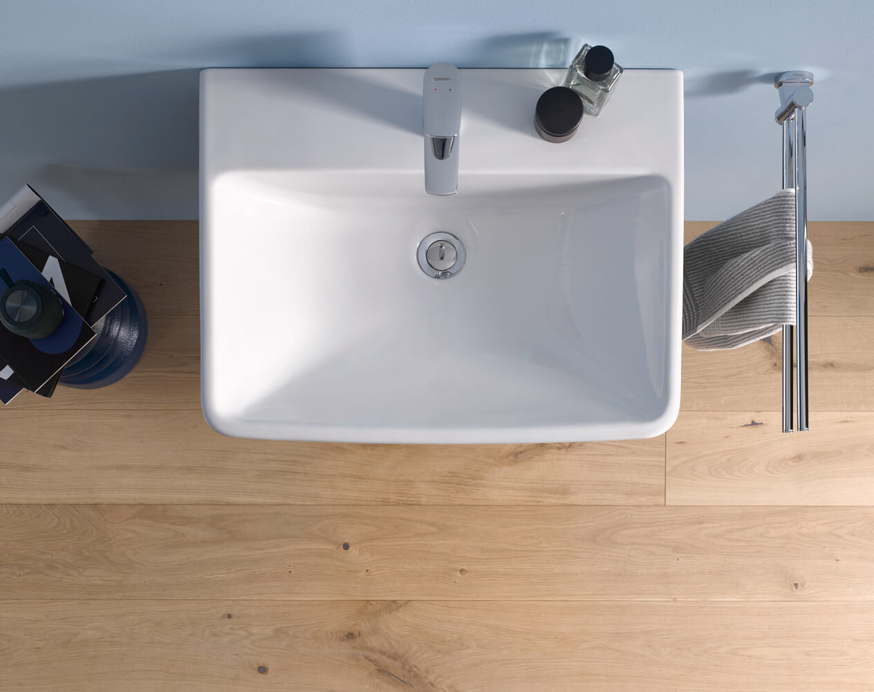 Duravit No.1 washbasin with large tap hole bench 
