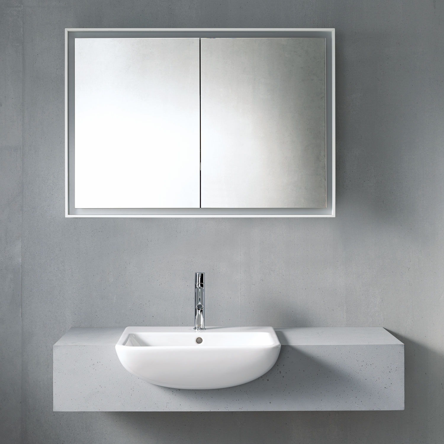 Timeless Me by Starck washbasin with mirror cabinet
