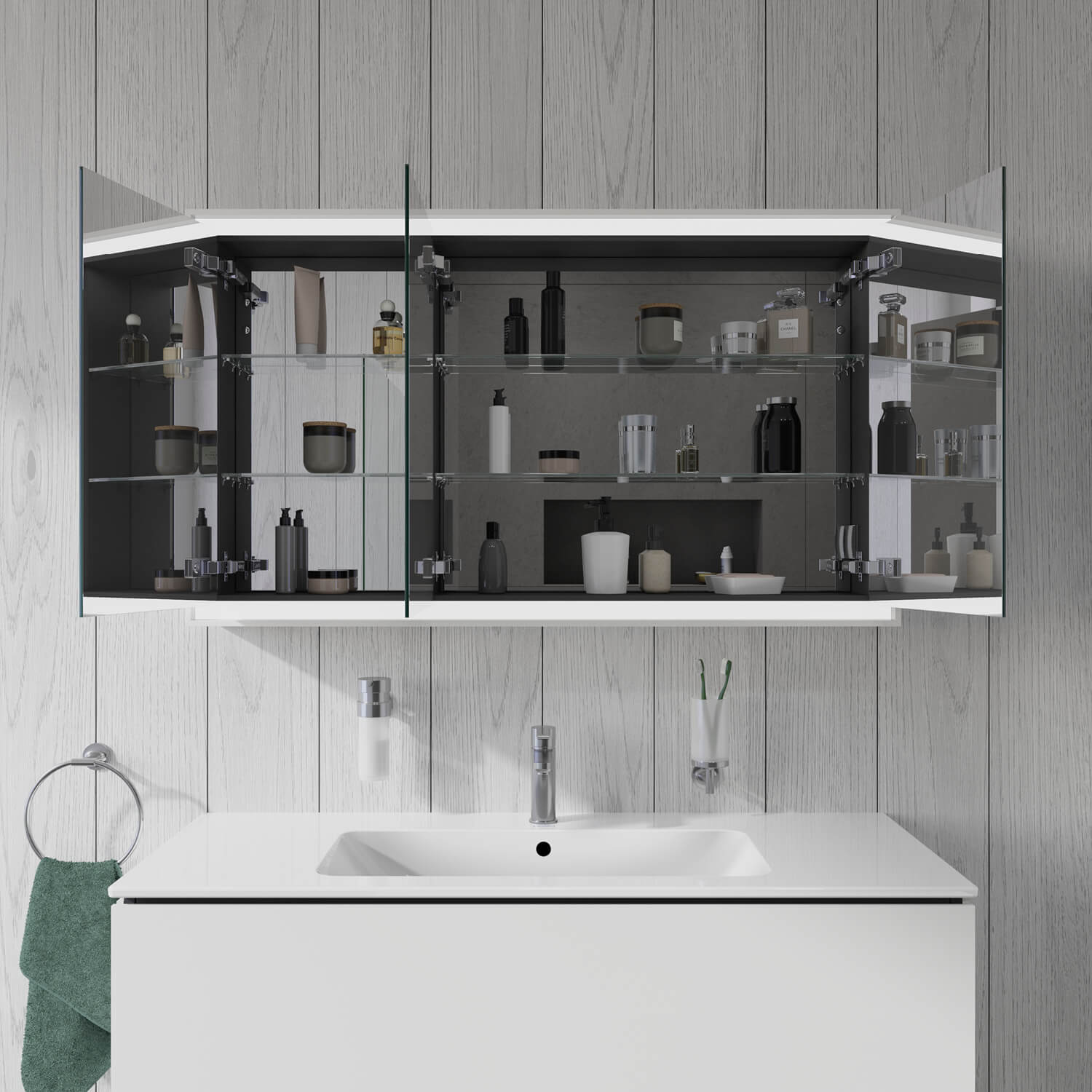 L-Cube mirror cabinet with doors mirrored from the inside
